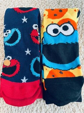 Men's Sesame Street Elmo & Cookie Monster Crew Socks, 2 Pairs, Size 8-12 NWOT